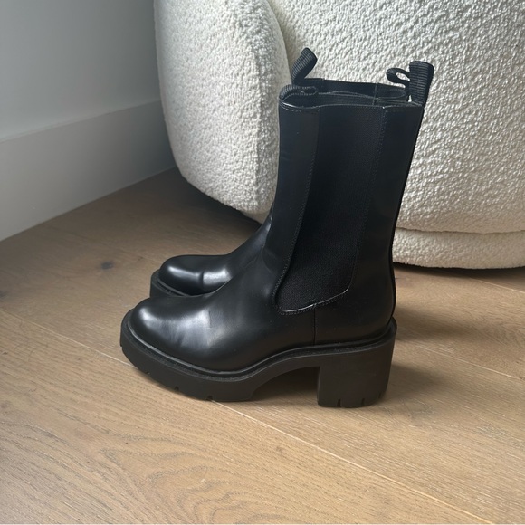 ZARA Heeled Ankle Chelsea Boots - Picture 4 of 7